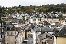 Vue du centre historique de Tulle. ici l'hostilité envers CNews est très marquée, 9 novembre 2025. 